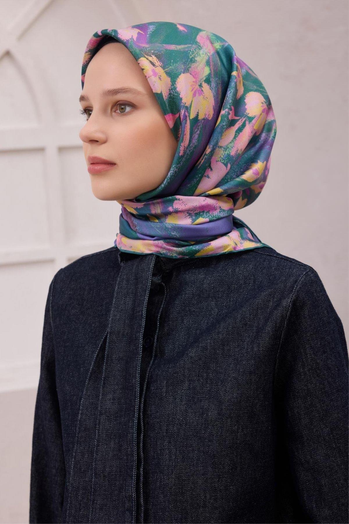 Belli Çiçek Desen İpek Eşarp (Twill) - Mor - 82