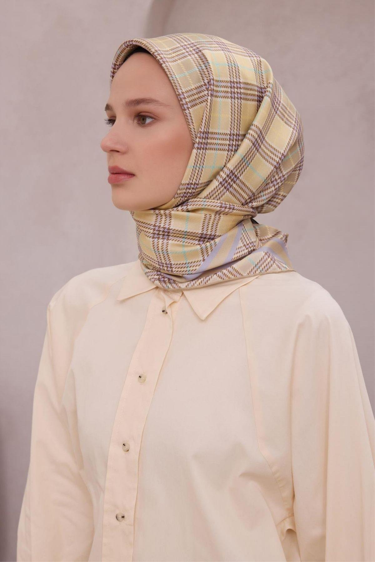 Belli Ekose Desen İpek Eşarp (Twill) - Bej - 06