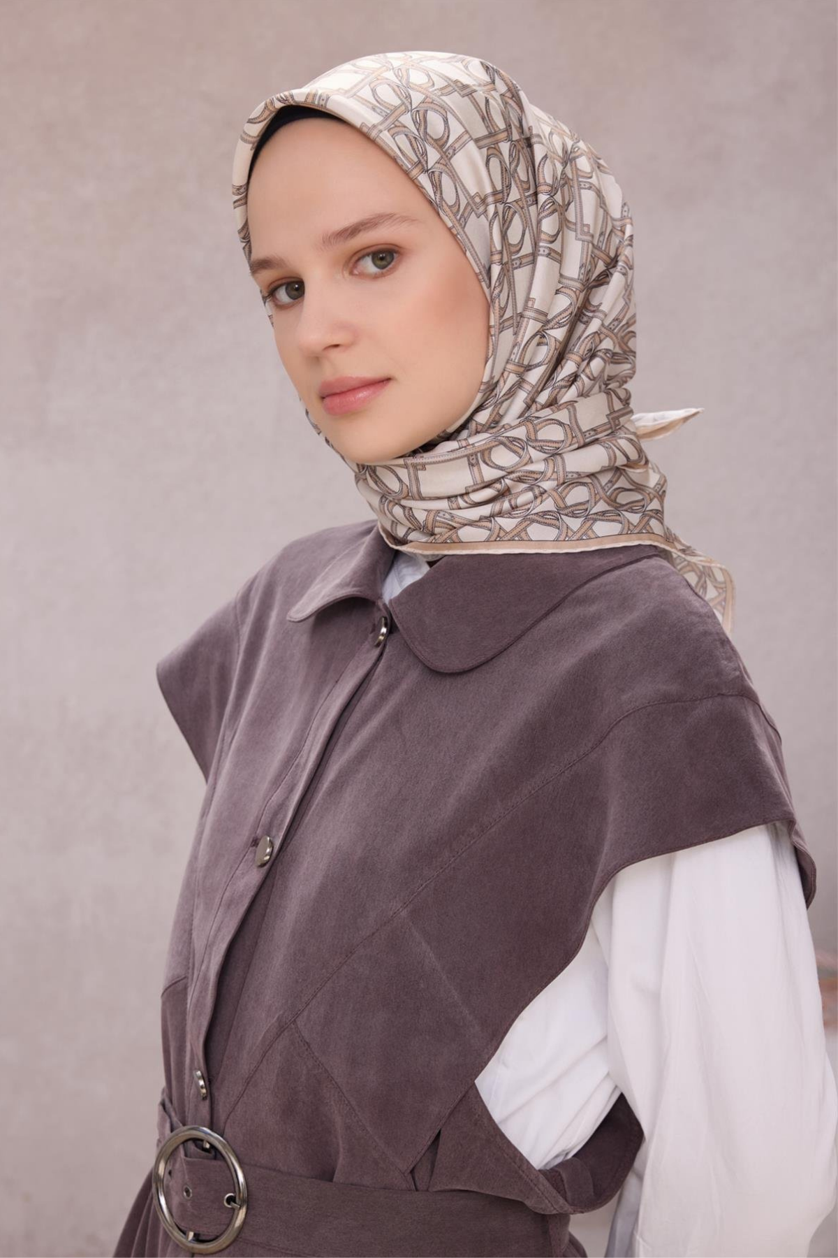 Belli Geometrik Desen İpek Eşarp (Twill) - Taş - 87