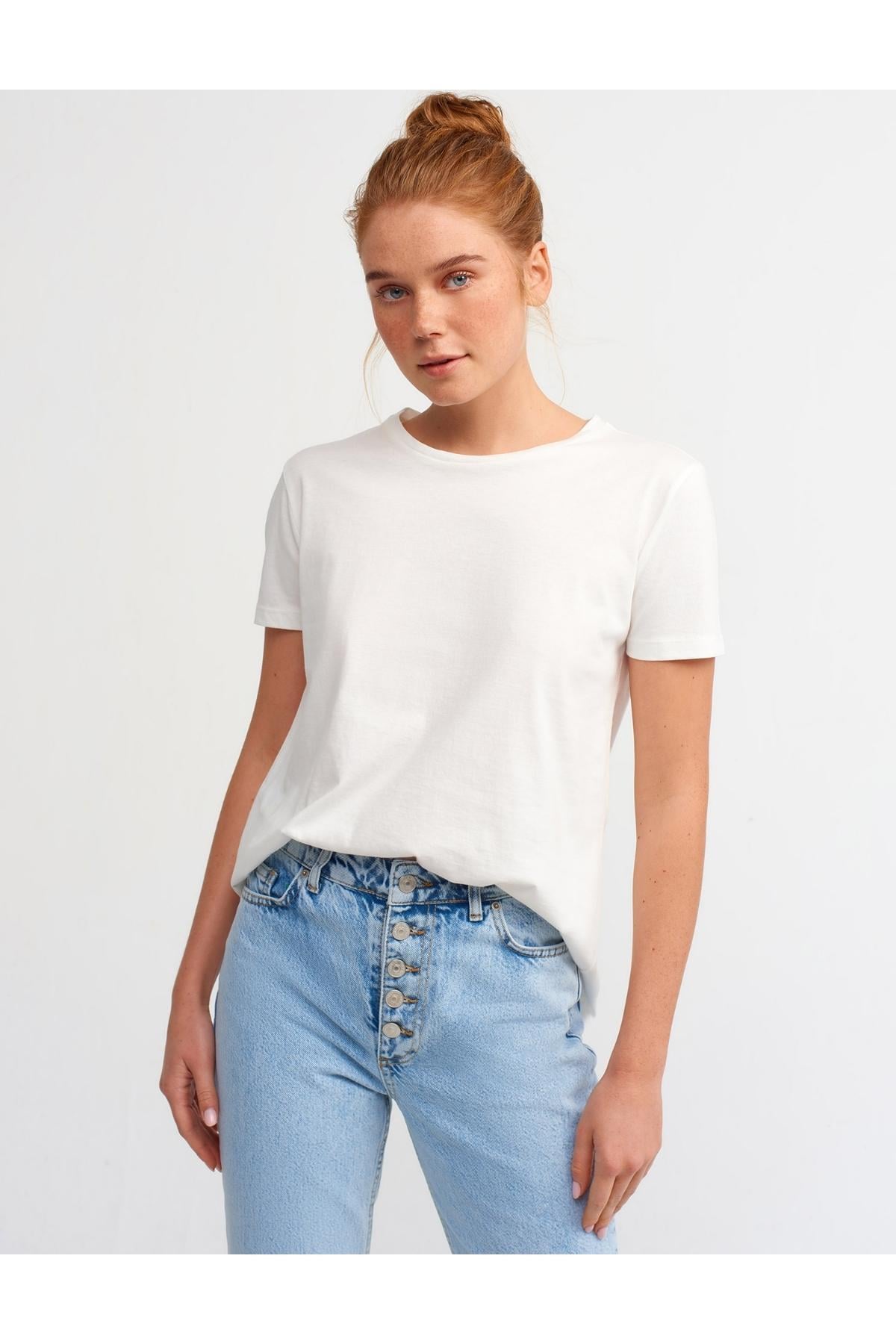 Bisiklet Yaka Basic T-Shirt - Beyaz