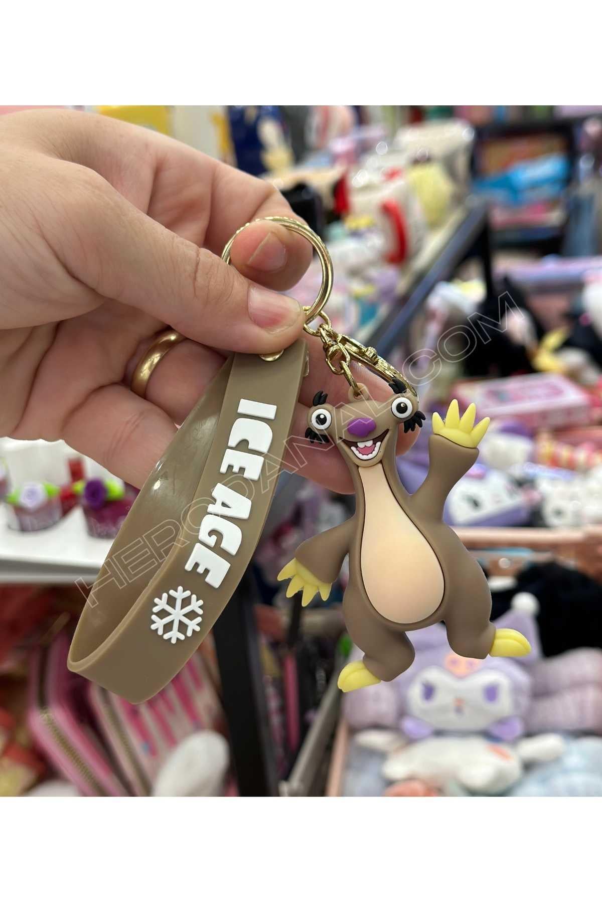 Buz Devri İri Boy Silkon Anahtarlık - Model 1