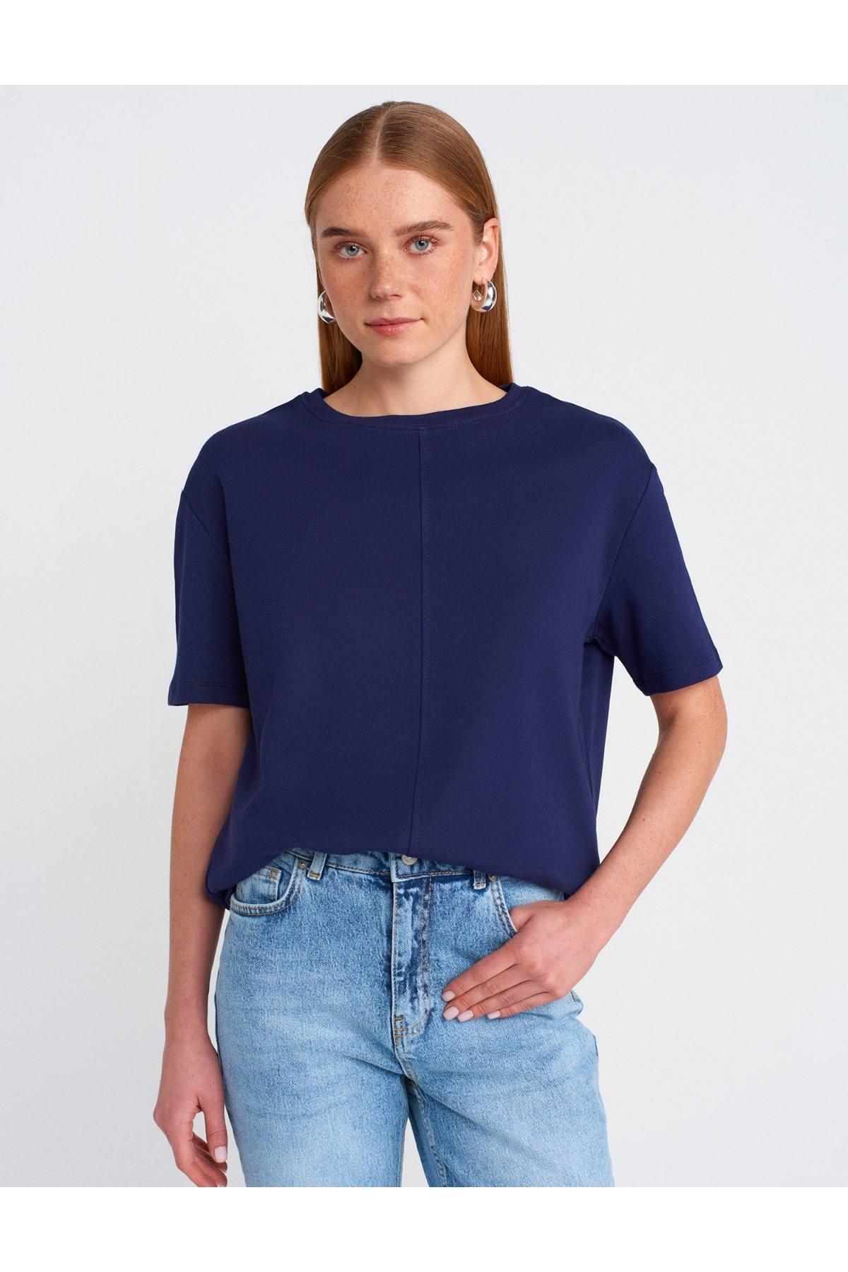 Dikiş Detaylı T-Shirt - Lacivert