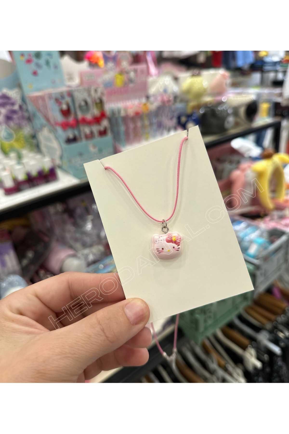 Hello Kitty Aksesuarlı İp Kolye - Model 3