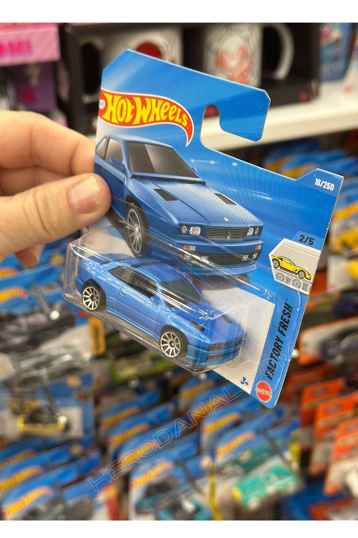 Hot Wheels Cars - Model 56