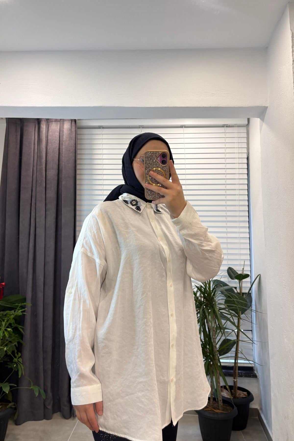 Kadın Yaka Elçin Taş Modal Gömlek-Beyaz