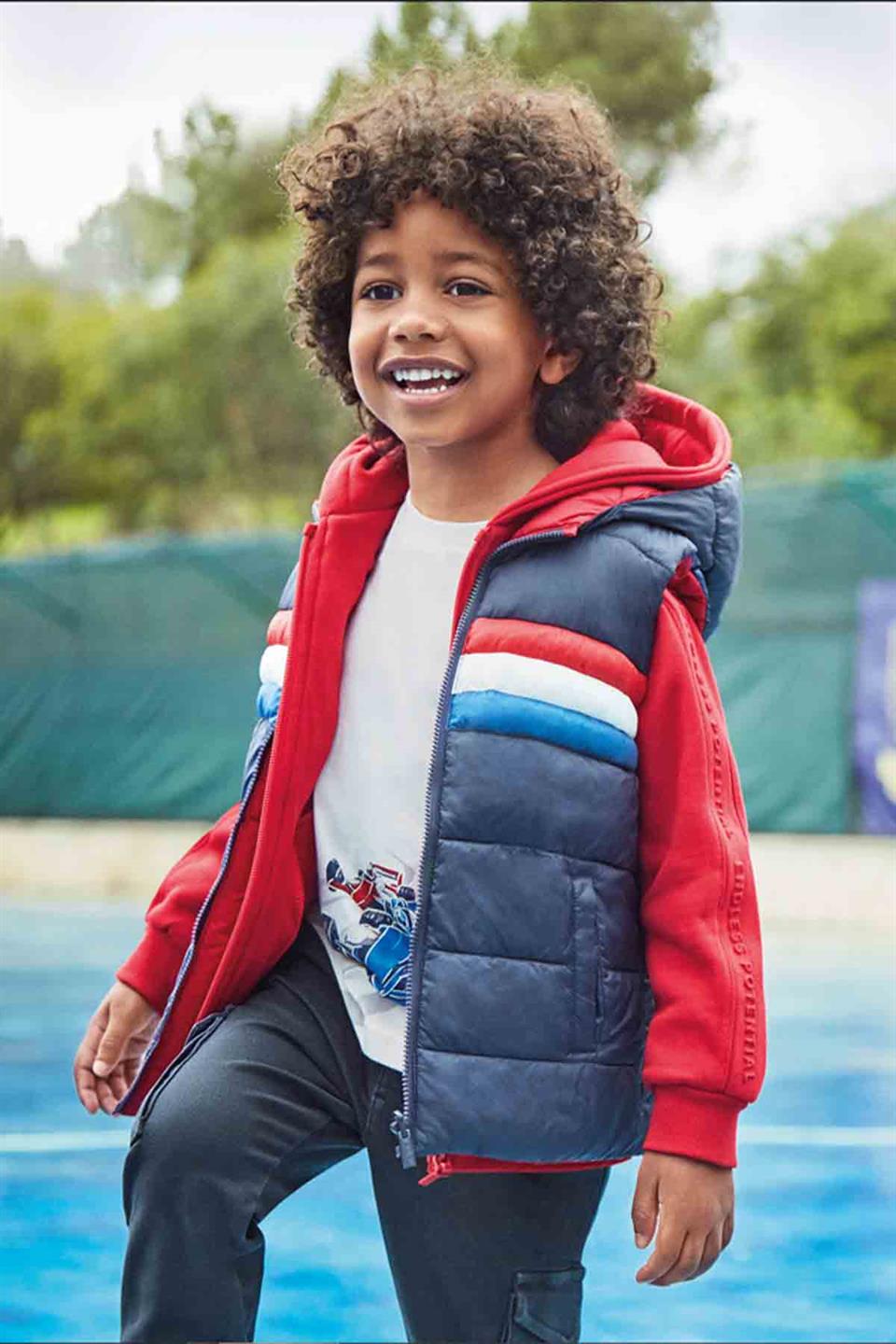 Mayoral Kışlık Erkek Kapşonlu Çift Taraflı Yelek Kırmızı