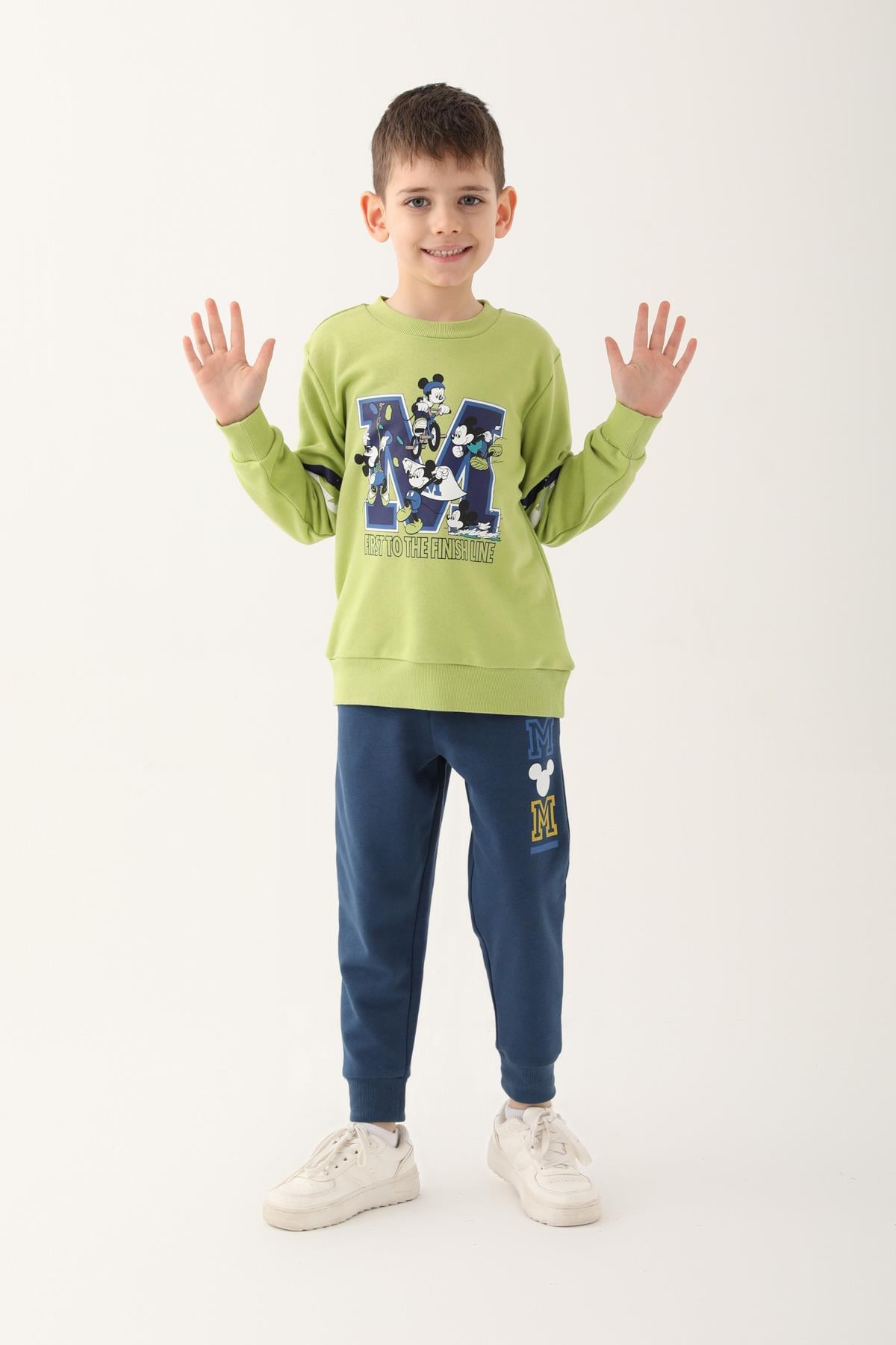 Mickey Mouse Fıstık Yeşili Erkek Çocuk Eşofman Takımı