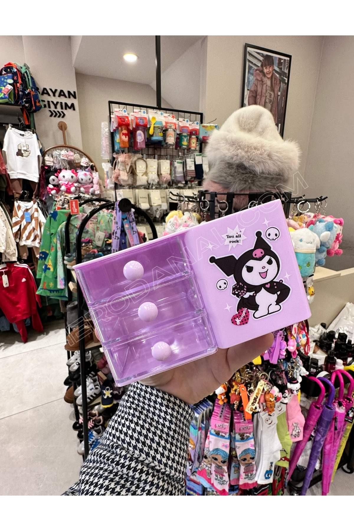 Sanrio Çekmece Deteylı Masa Üstü Kalemlik - Kuromi