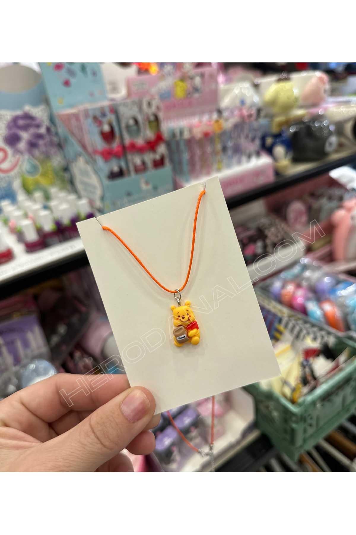 Winnie The Pooh Aksesuarlı - İp Kolye