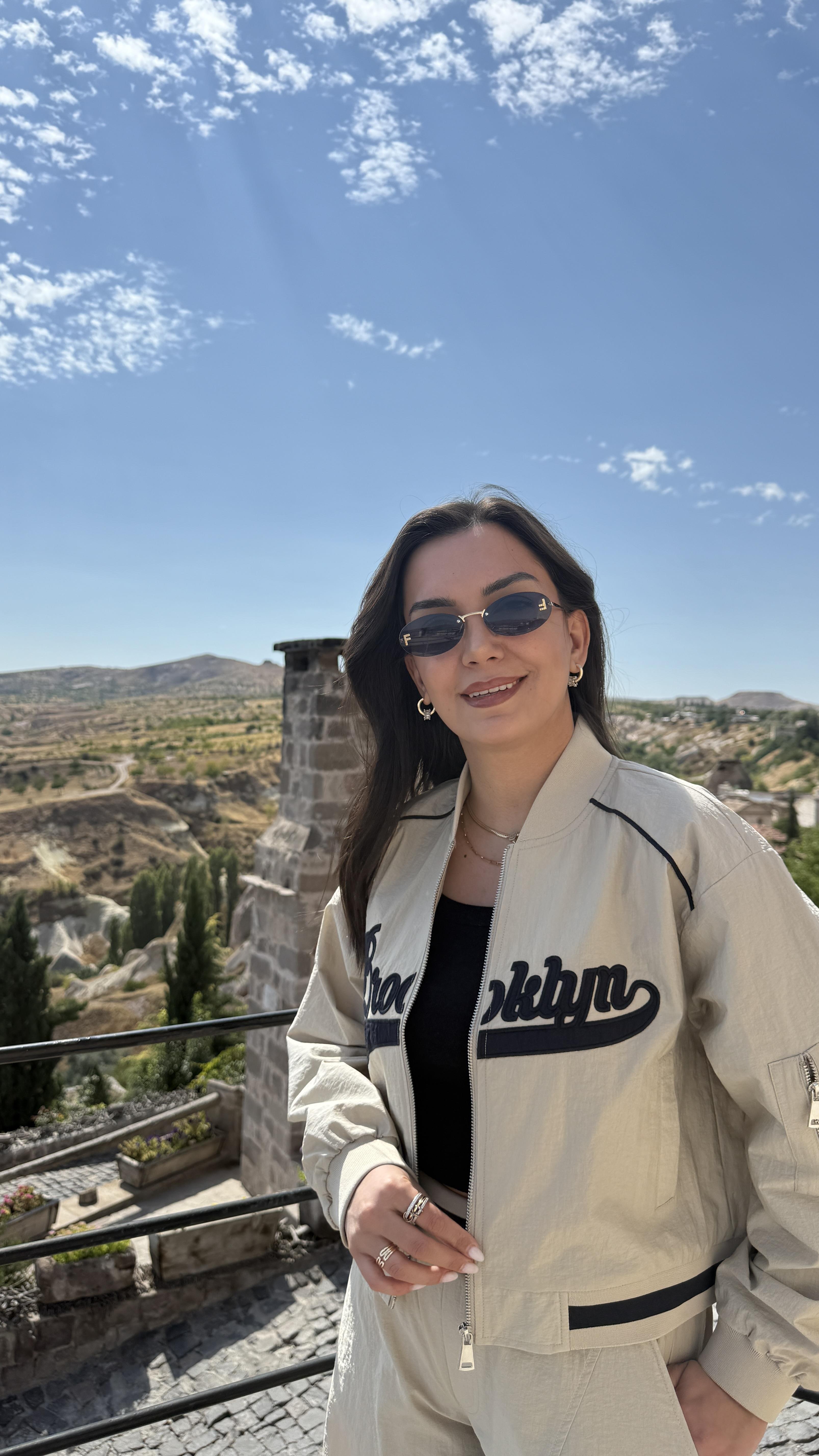 Bej Brooklyn Baskılı Paraşüt Takım 