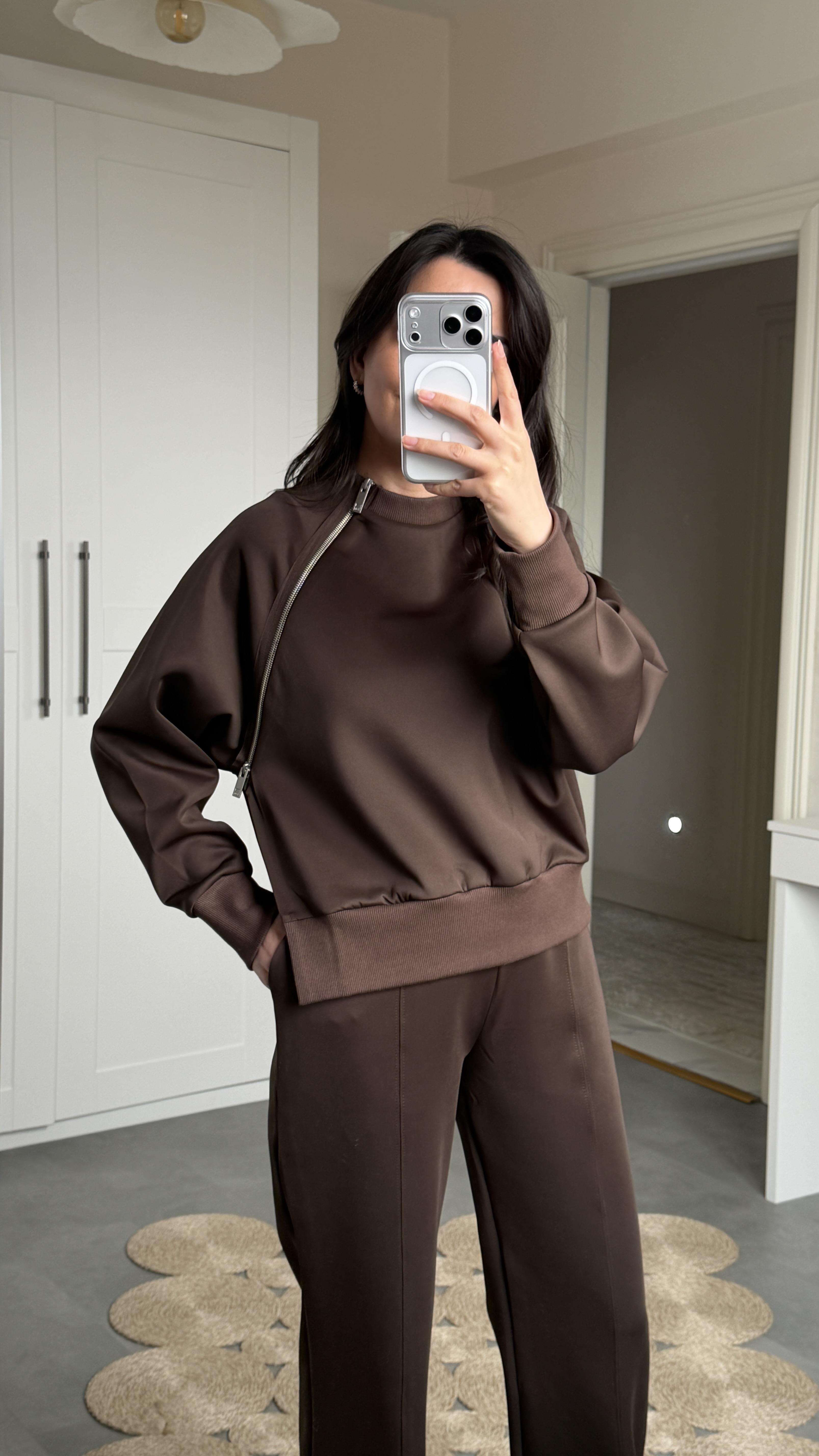 Fermuarlı Detaylı Takım - Kahve