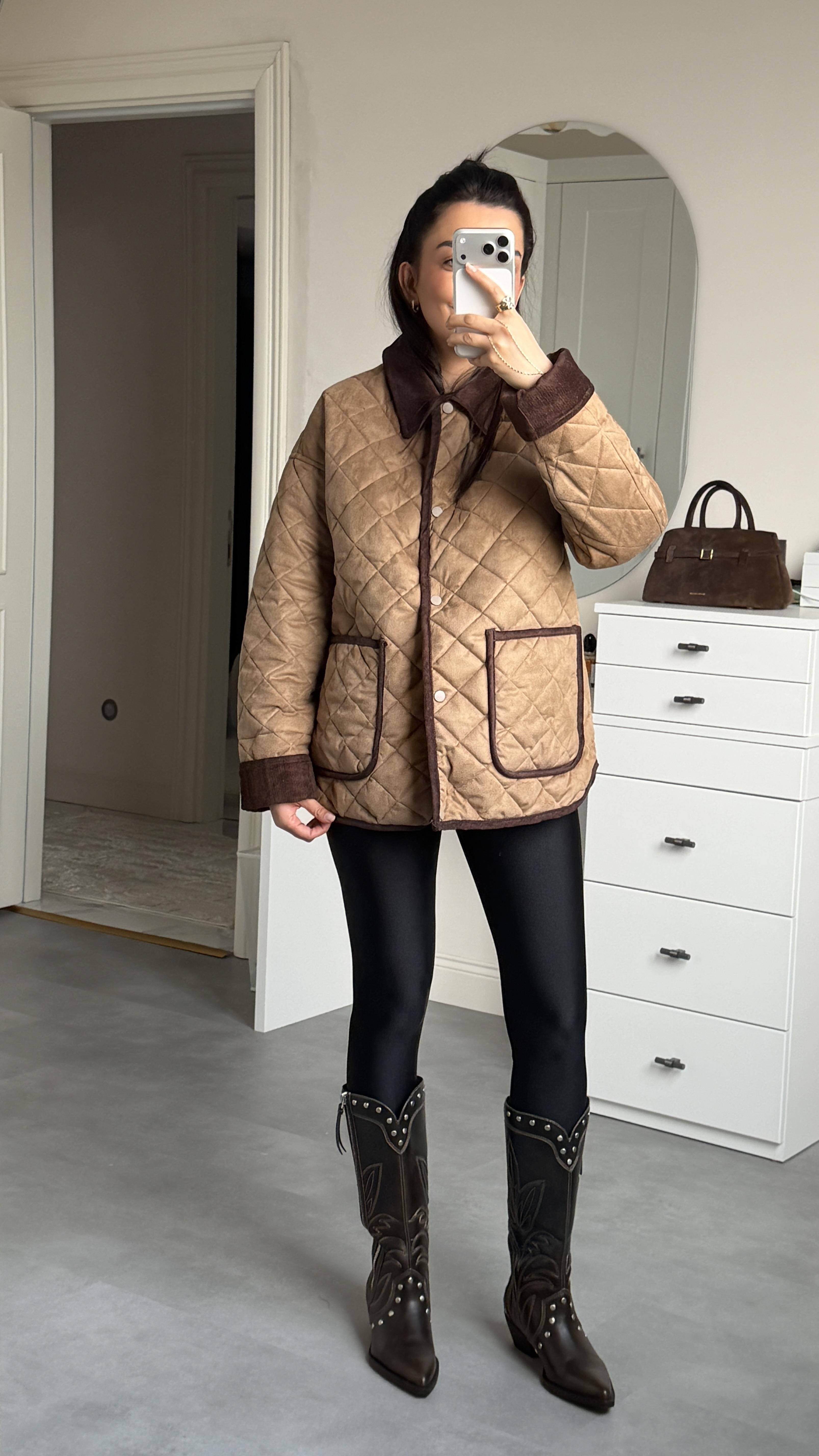 Kapitone Süet Mont - Sütlü Kahve 