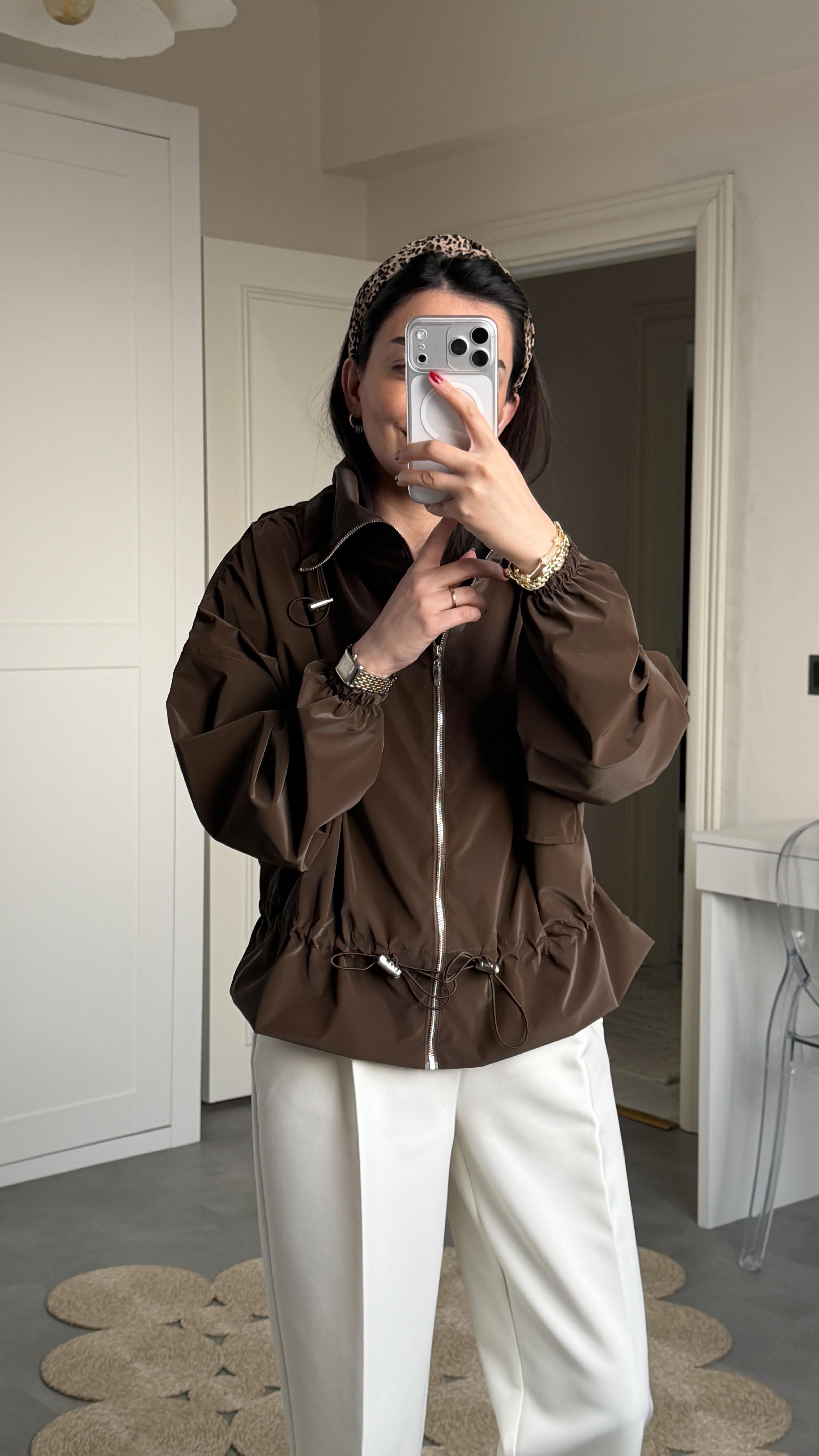 Parlak Yağmurluk Trenç - Kahve 