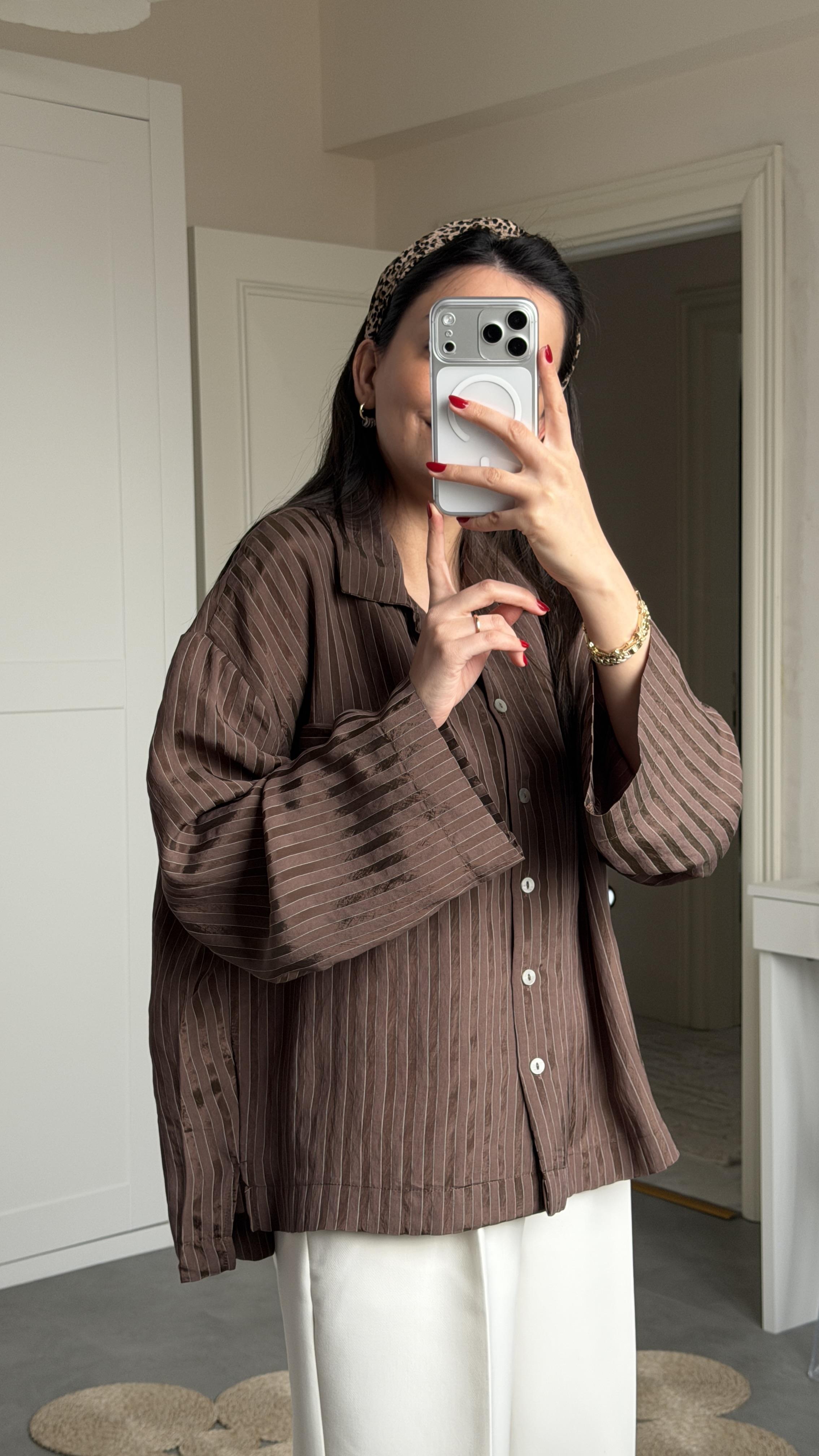 Saten Çizgili Oversize Gömlek - Kahve 