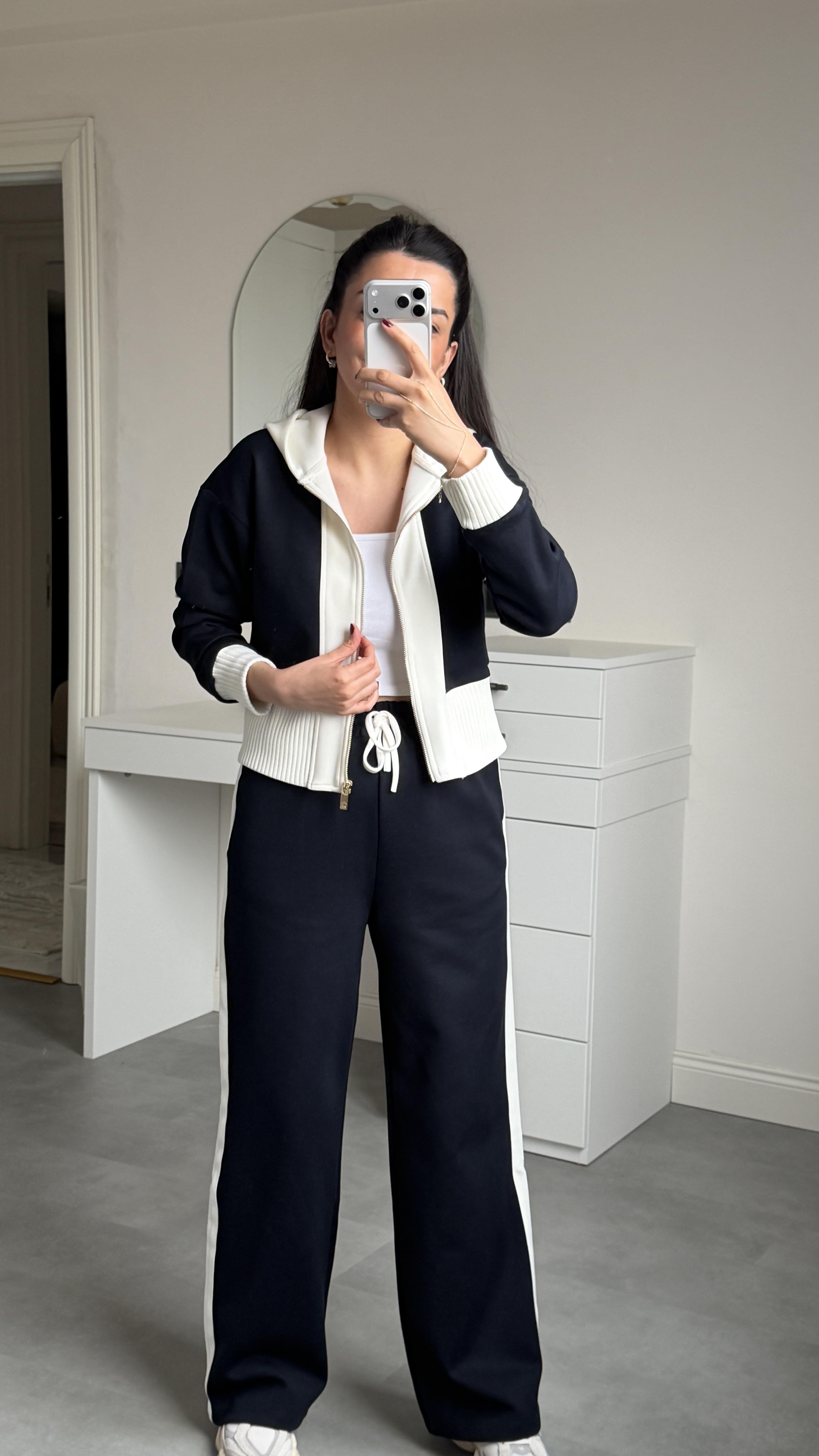 Triko Detaylı Takım - Laci