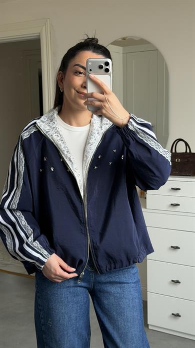 Dantel Ve Yıldız Detaylı Bomber Ceket 