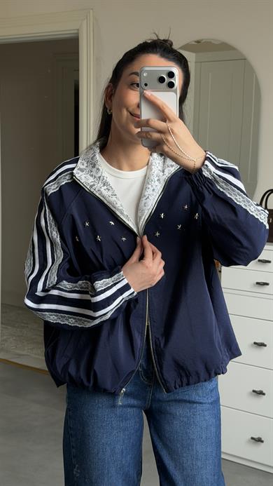 Dantel Ve Yıldız Detaylı Bomber Ceket 