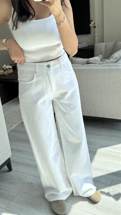 Dilvin Geniş Paça Beyaz Jean 