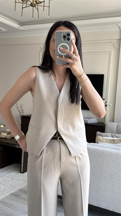 Dilvin Yelekli Takım