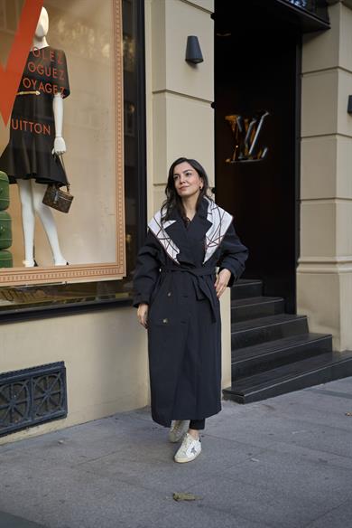 Fular Detaylı Trençkot - Siyah 