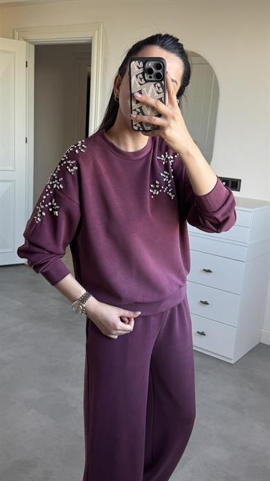 Omzu Taşlı Bordo Takım 