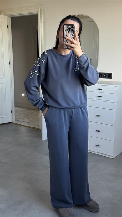 Omzu Taşlı İndigo Takım