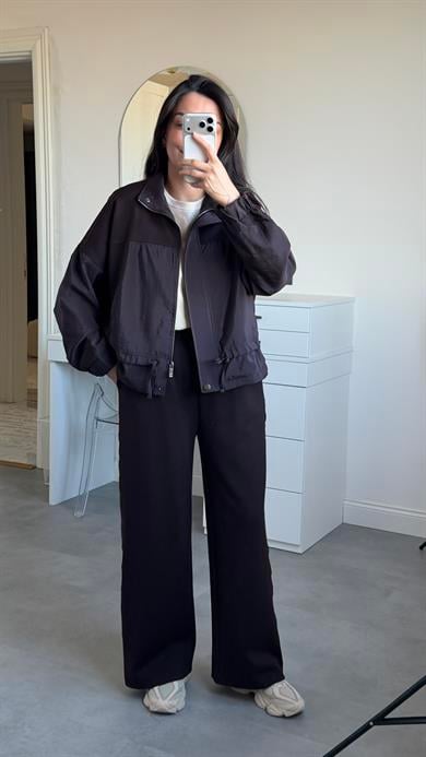 Paraşüt Garnili Takım - Kahve