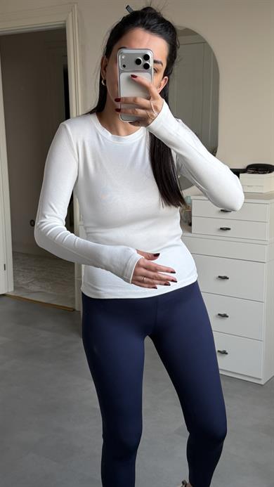 Parmak Geçirmeli Body - Beyaz