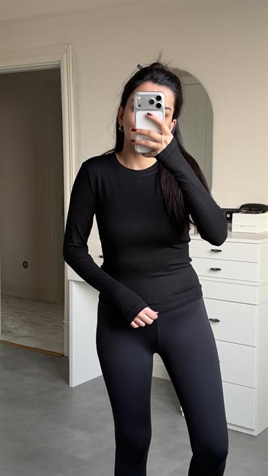 Parmak Geçirmeli Body - Siyah