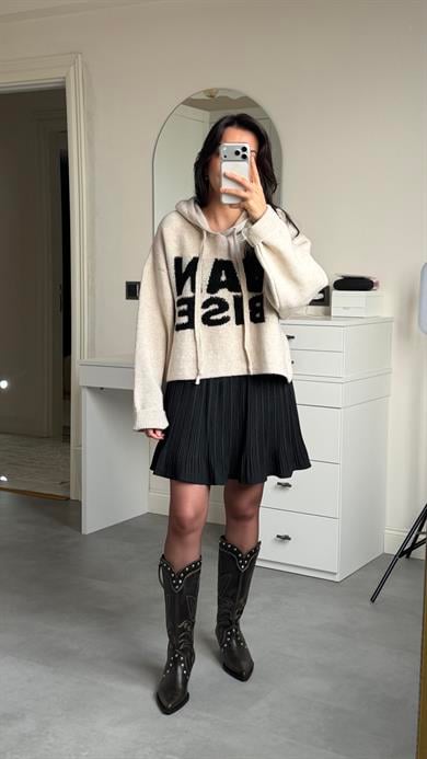 Piliseli Şortlu Siyah Etek