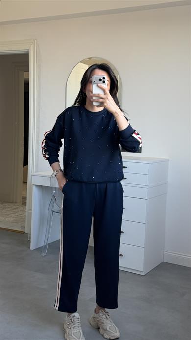 Taşlı Modal Takım - Laci