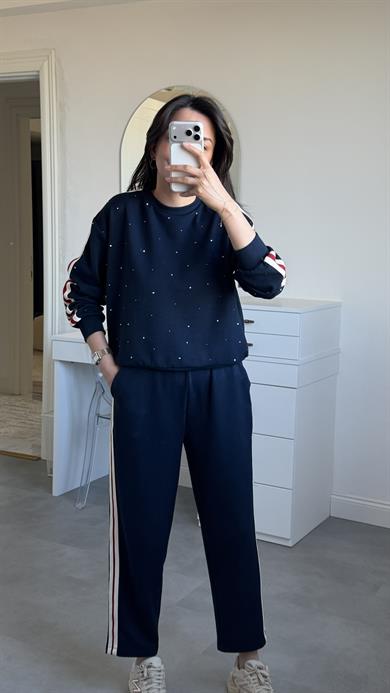 Taşlı Modal Takım - Laci