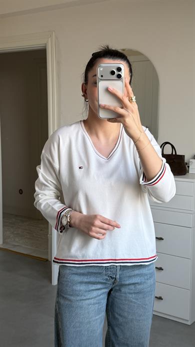 Tmmy V Yaka Triko - Beyaz