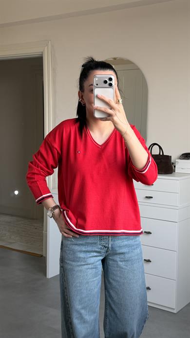 Tmmy V Yaka Triko - Kırmızı