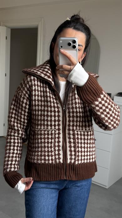 Yumoş Kareli Hırka - Kahve 