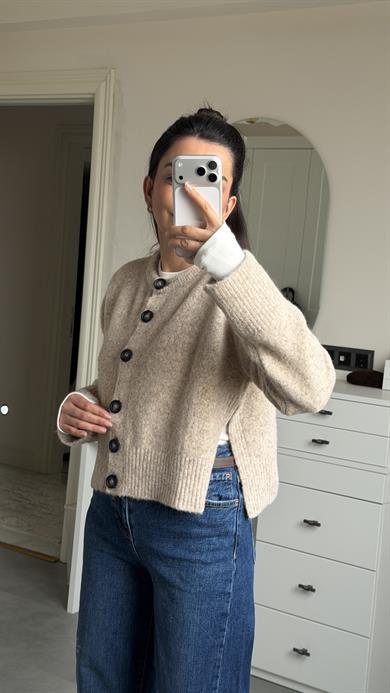 Yumoş Yırtmaçlı Hırka- Sütlü Kahve