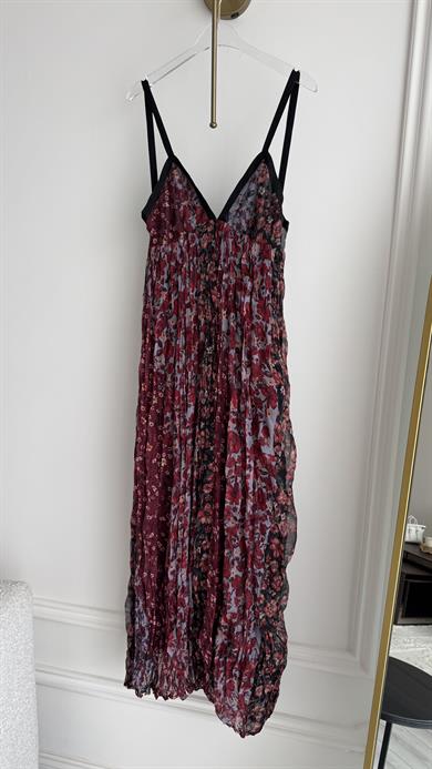 Zra Model Sırt Detaylı Elbise