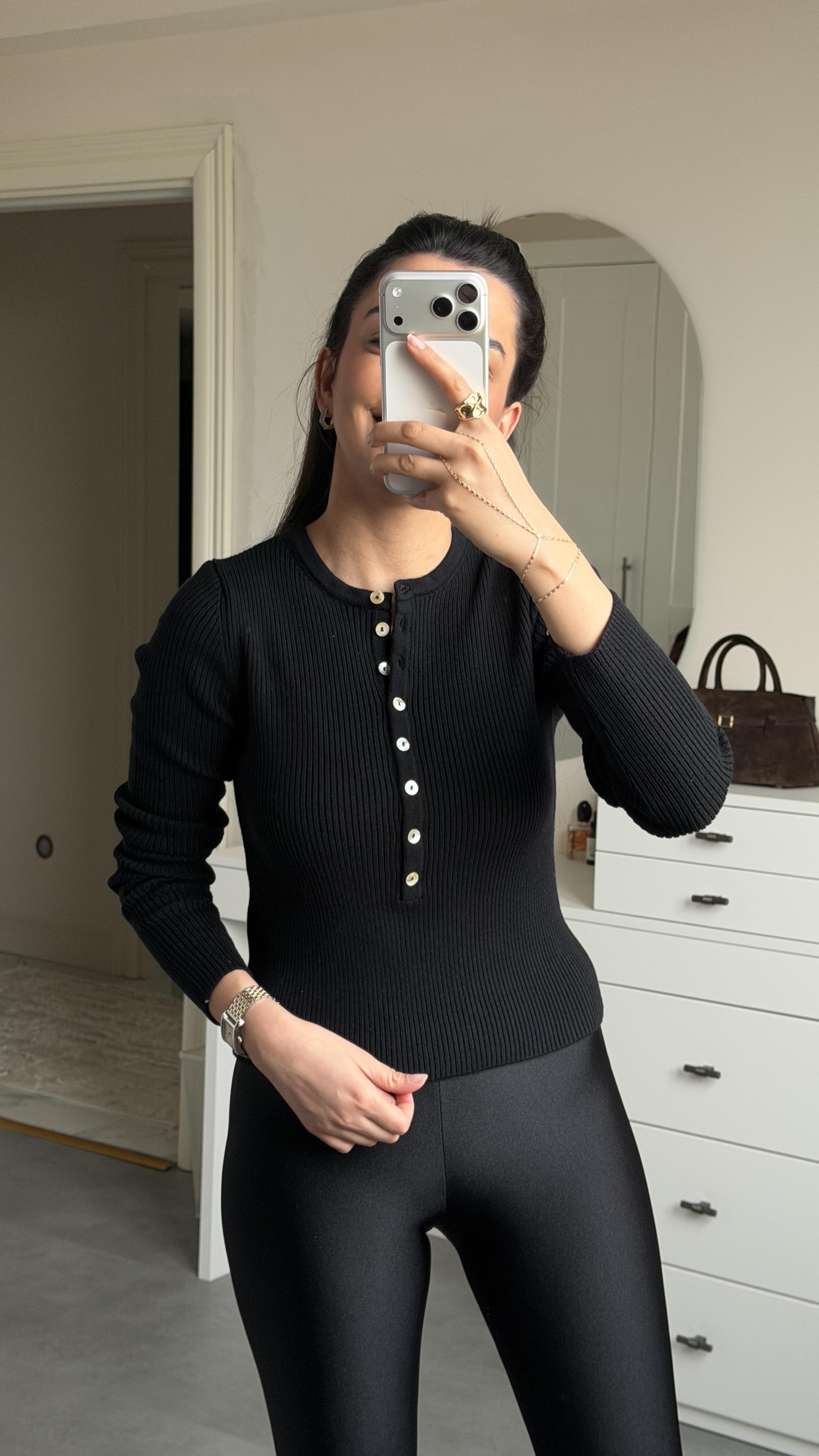 Dilvin Düğmeli Triko - Siyah