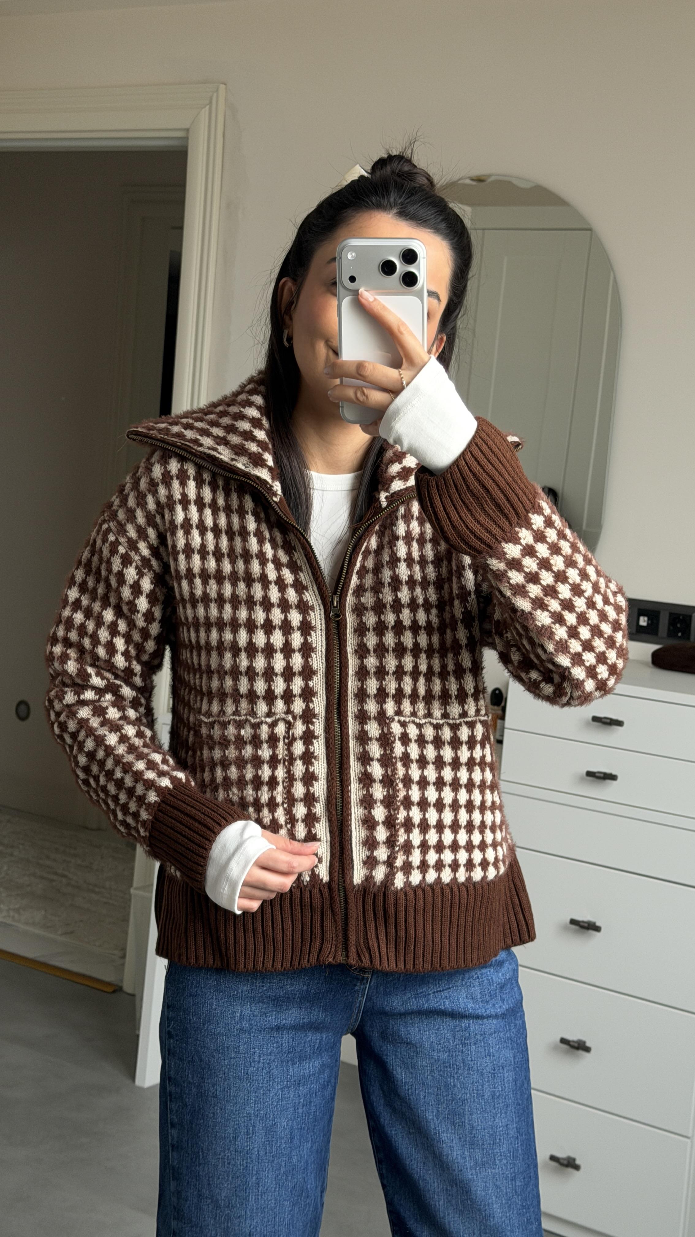 Yumoş Kareli Hırka - Kahve 