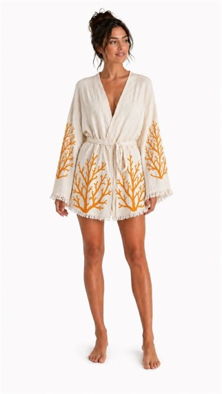 Sedna Kadın Ekru Müslin Kimono Bornoz – Kuşaklı, Püskül Detaylı, Oversize Rahat Kesim Plaj & Ev Giyim