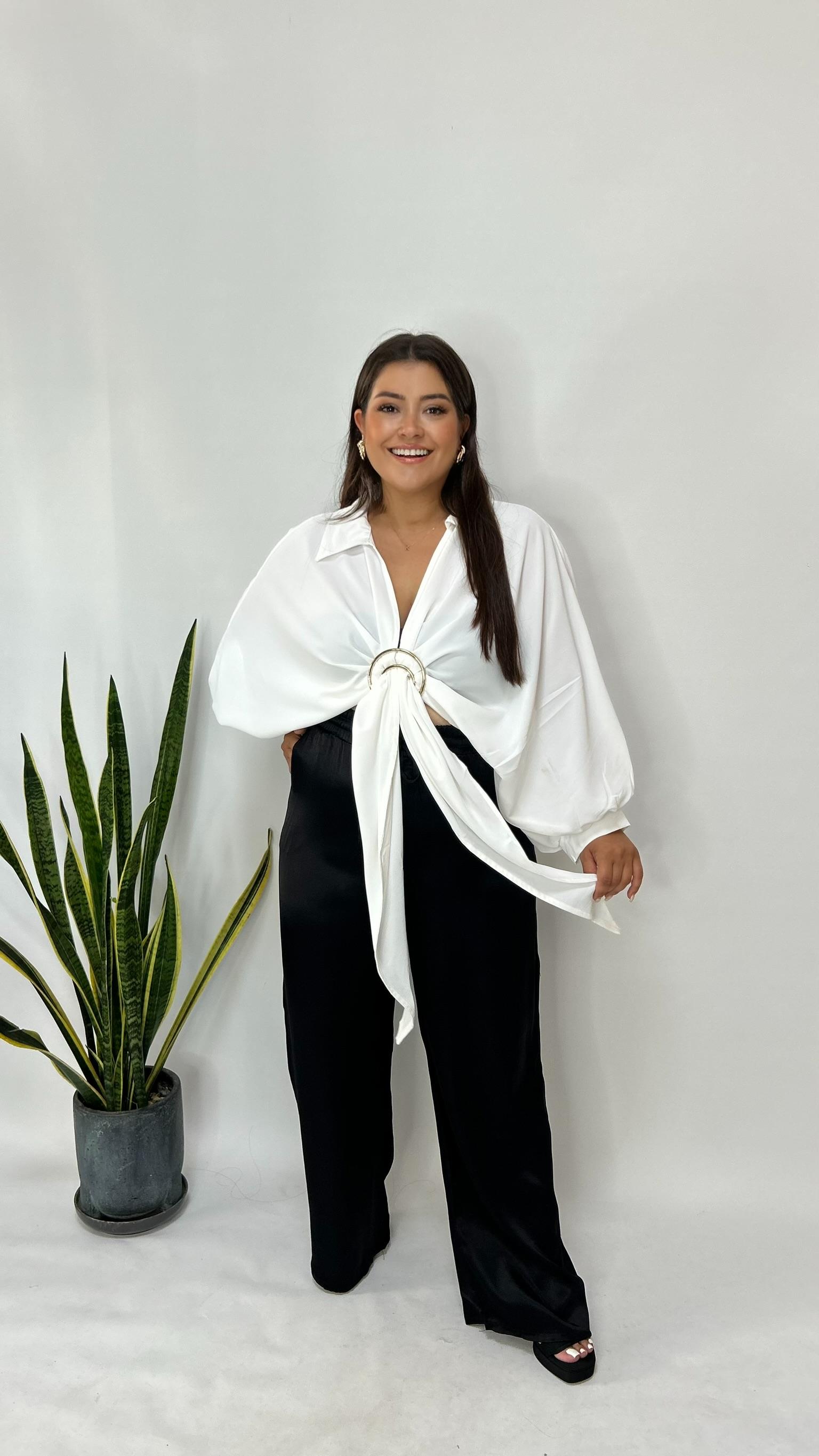 Beyaz Gold Tokalı Bluz