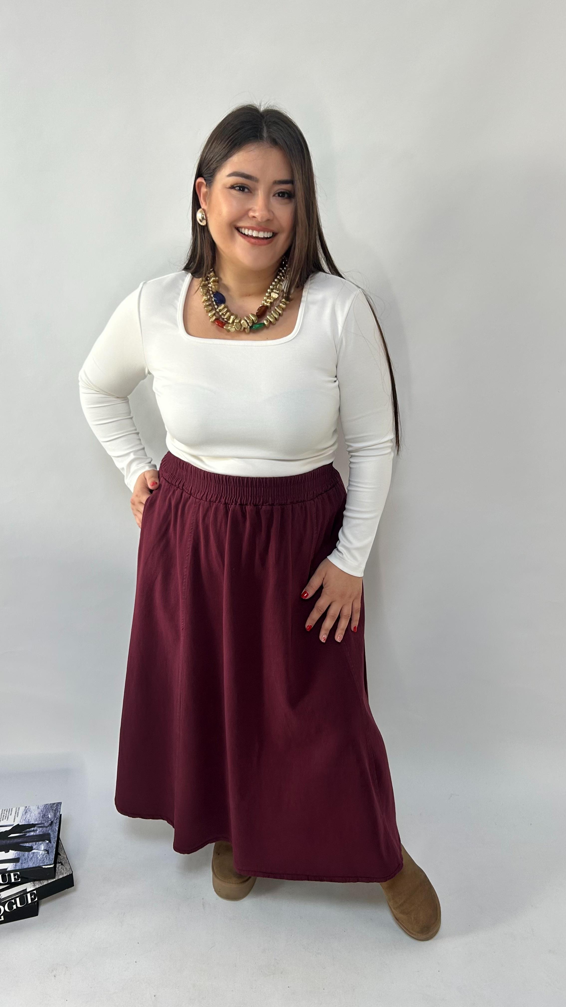 Beyaz Kare Yaka Bluz