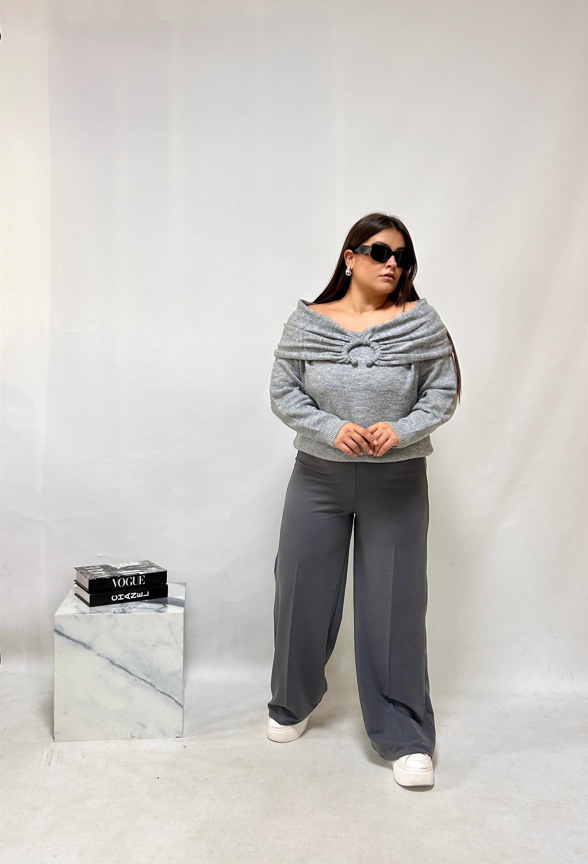 Gri Madonna Yaka Kazak