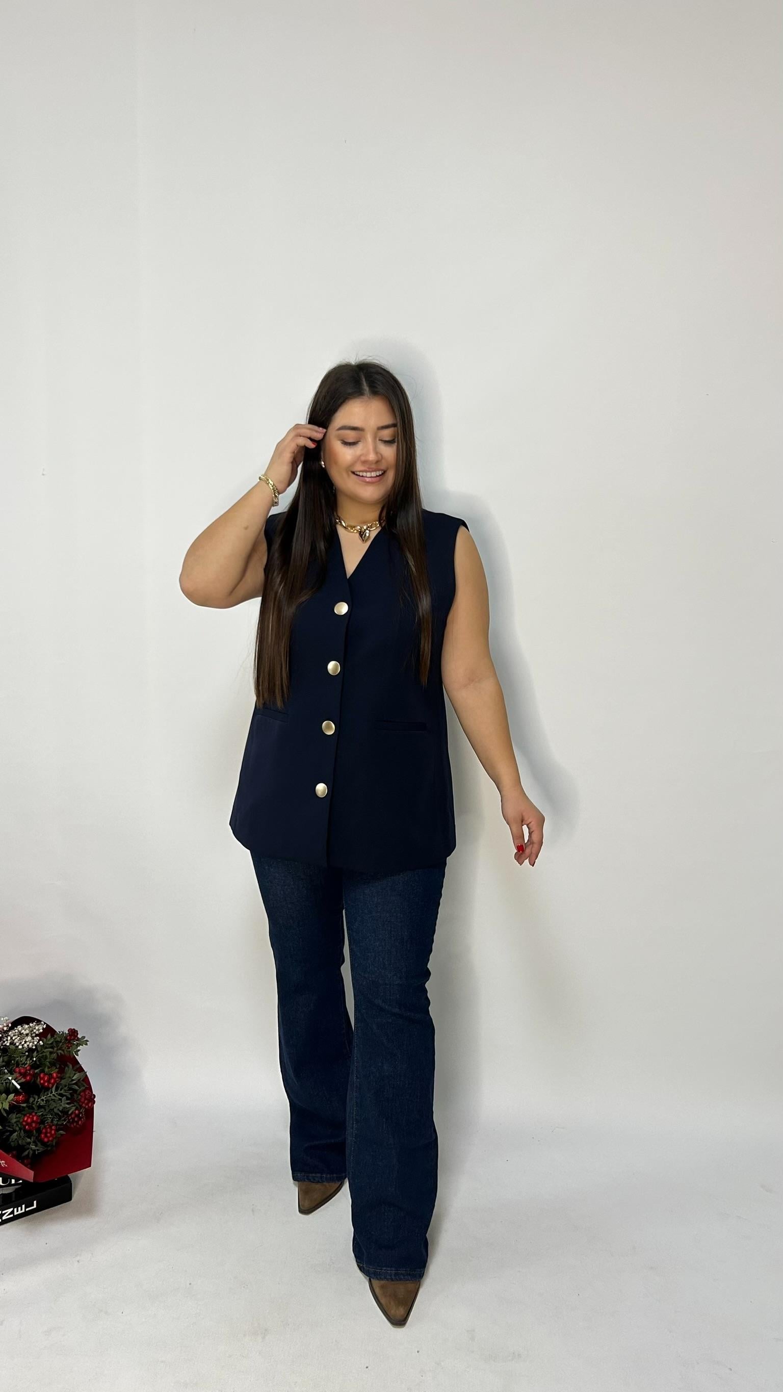 Lacivert Düğme Detaylı Yelek 