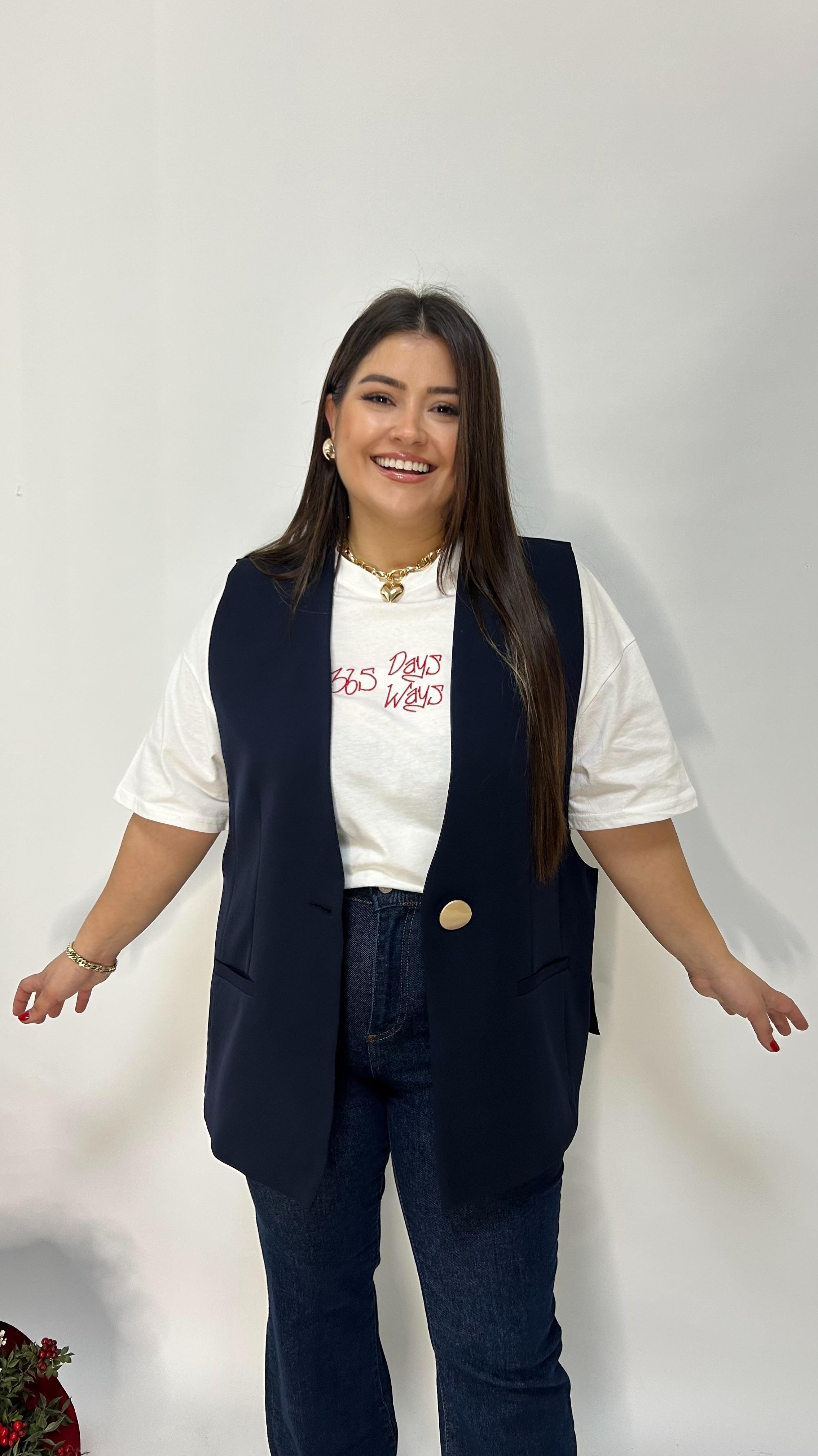 Nakış Detaylı T-Shirt