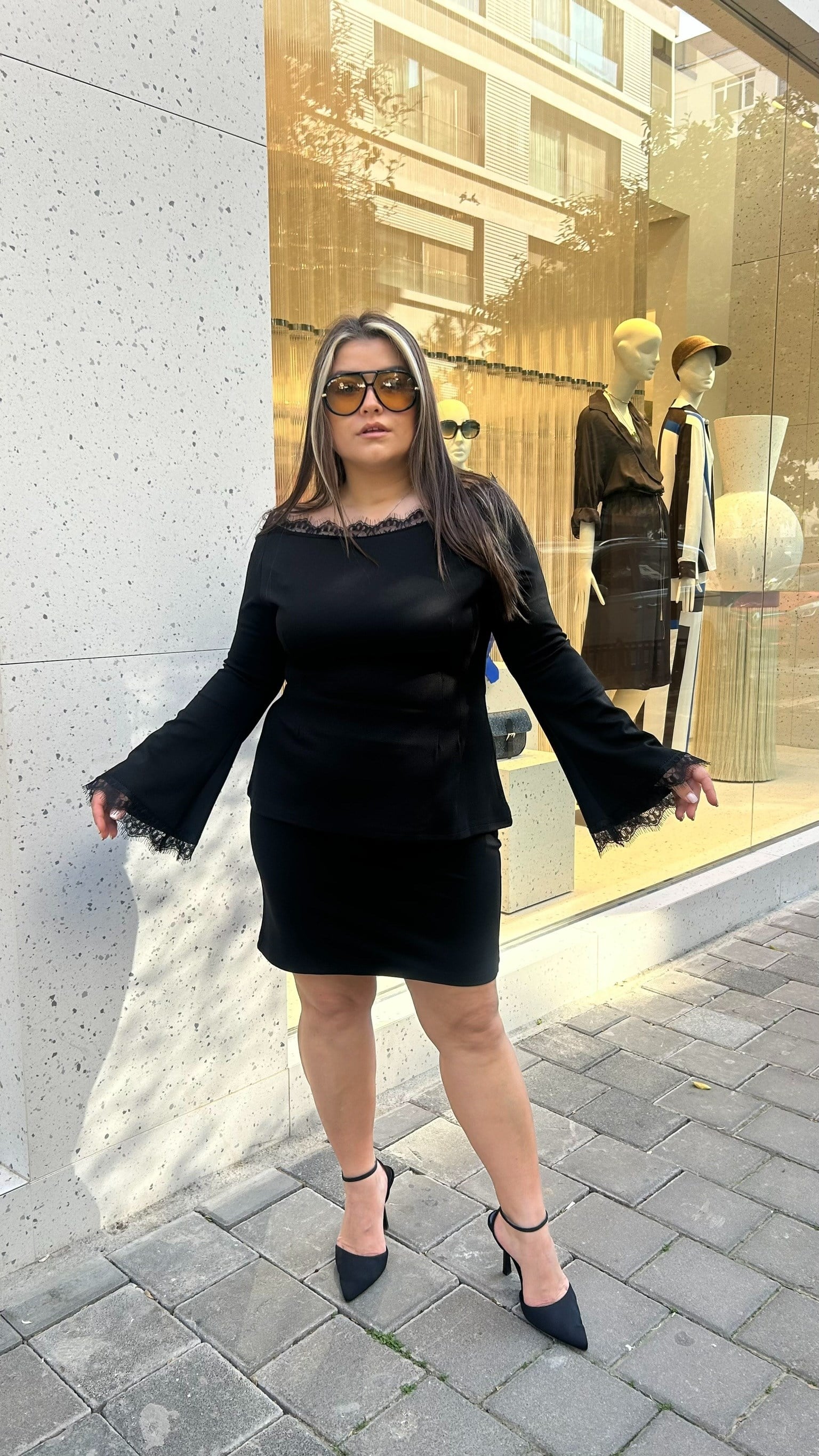 Siyah Çelik Kalem Etek