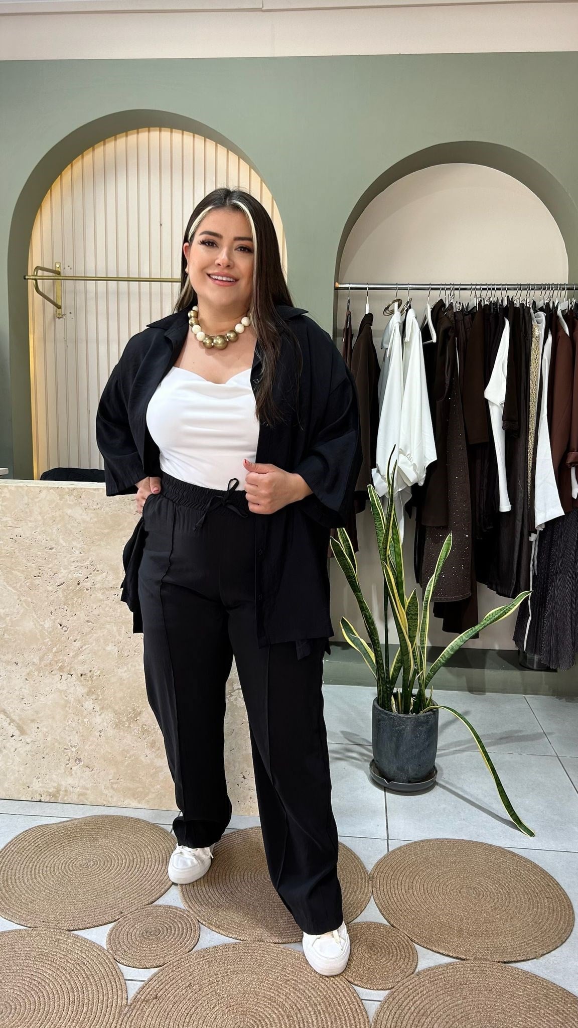 Tencel Yırtmaçlı Gömlek