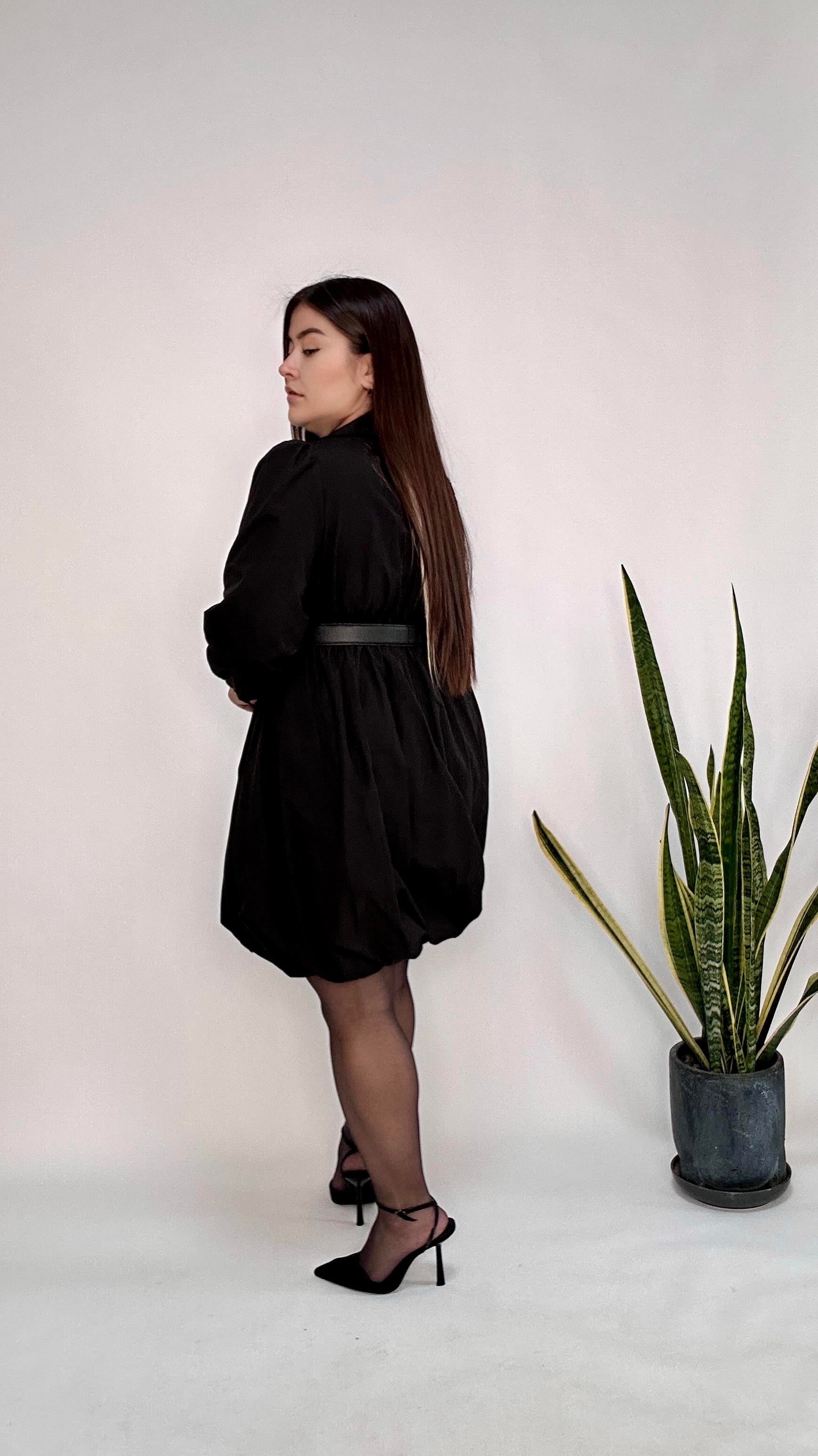 V yaka Belden Lastikli Poplin Elbise