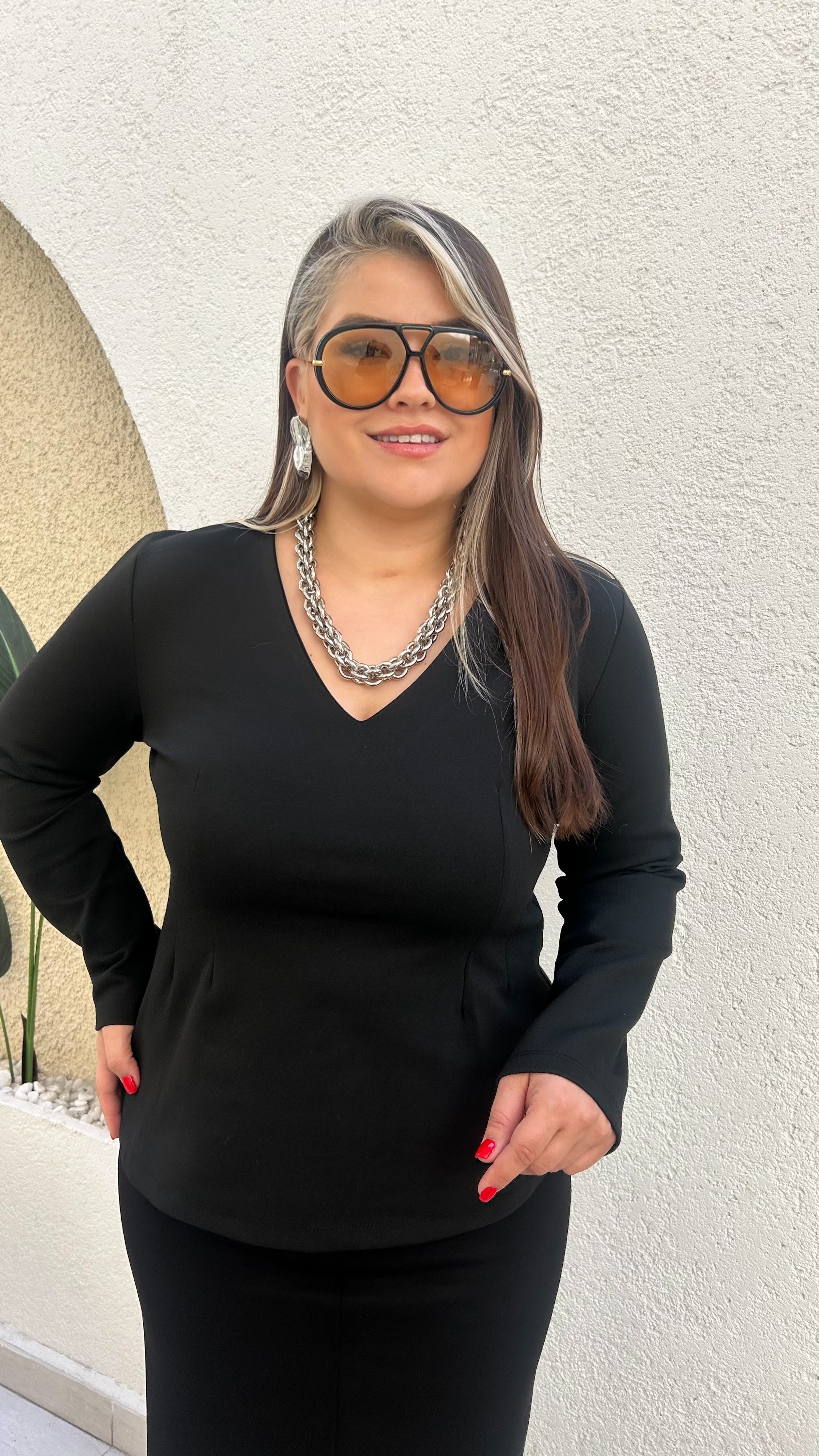 V Yaka Peplum Çelik Kumaşlı Bluz