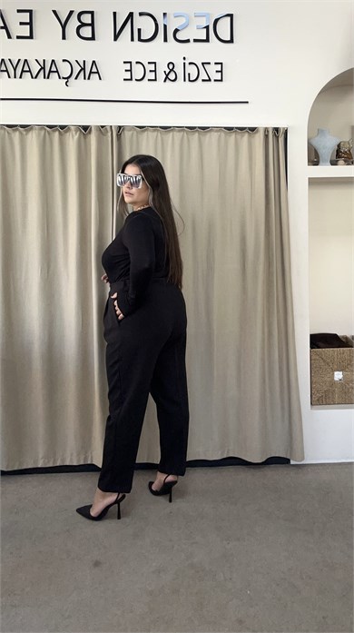 2092-Siyah Pileli Dar Paça Pantolon 
